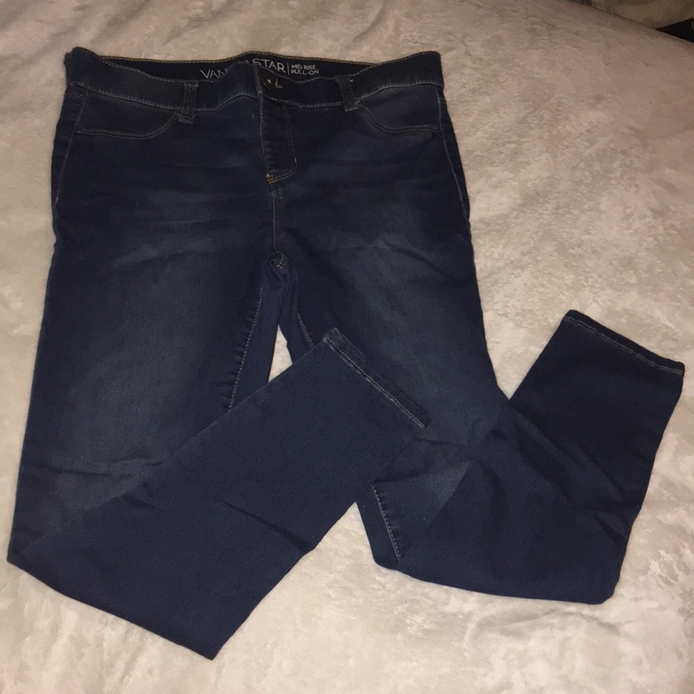 Mid Rise Jeans